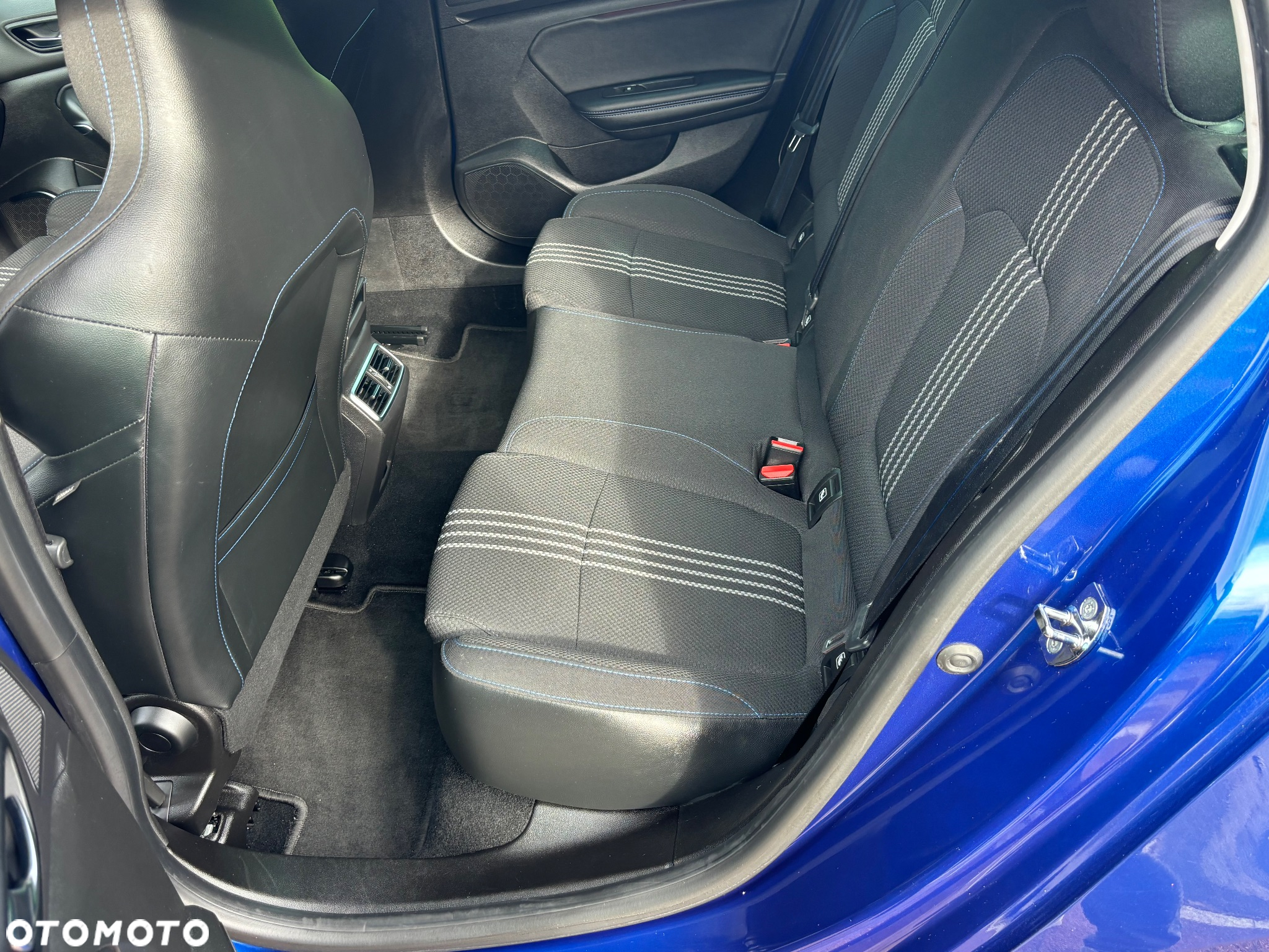 Renault Megane Grandtour ENERGY TCe 130 GT LINE - 21