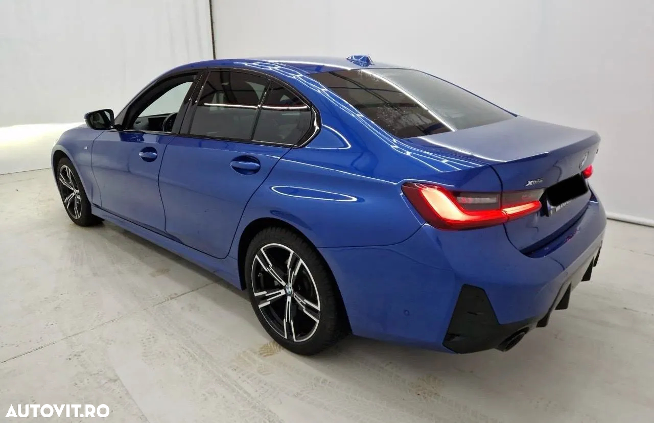 BMW Seria 3 320d xDrive AT MHEV - 4