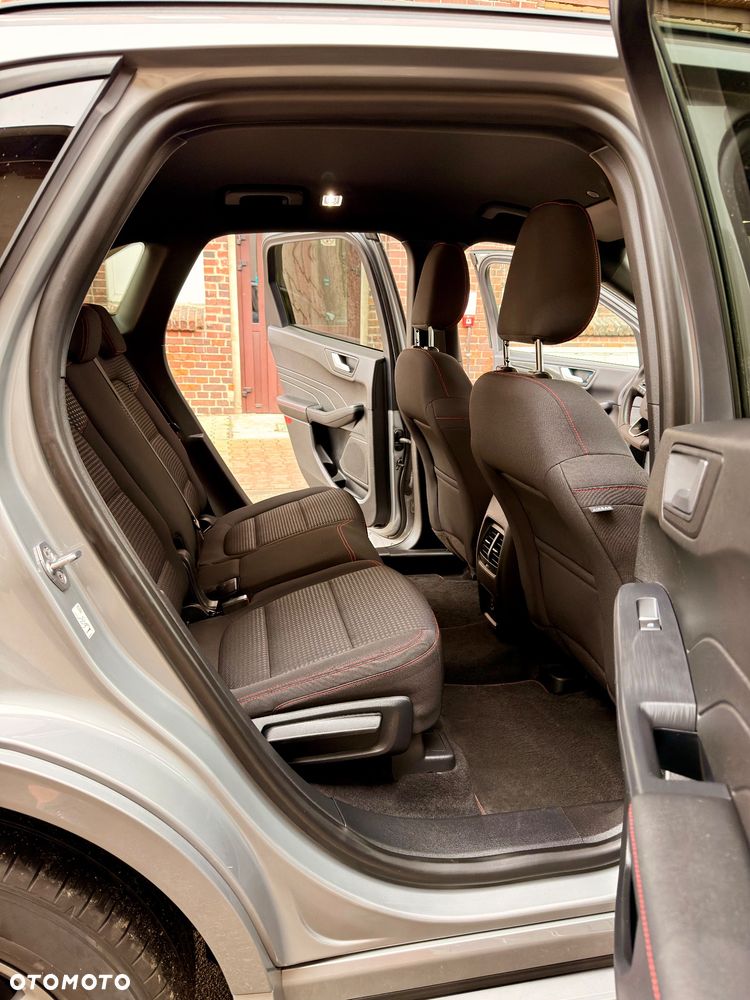 Ford Kuga 2.5P PHEV FWD ST-Line X - 22