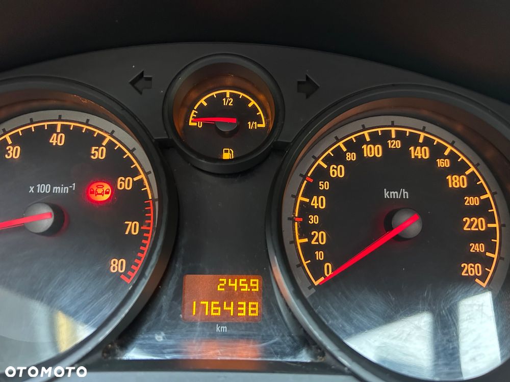 Opel Astra - 9