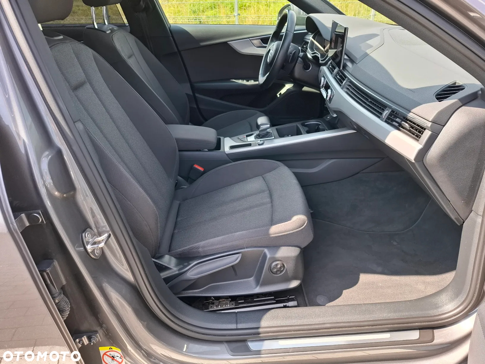 Audi A4 40 TDI Advanced S tronic - 12