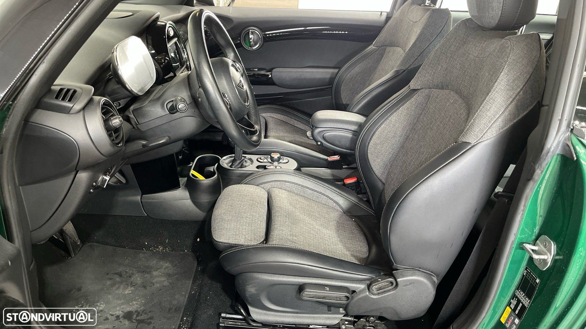 MINI 3 Portas Cooper SE - 9