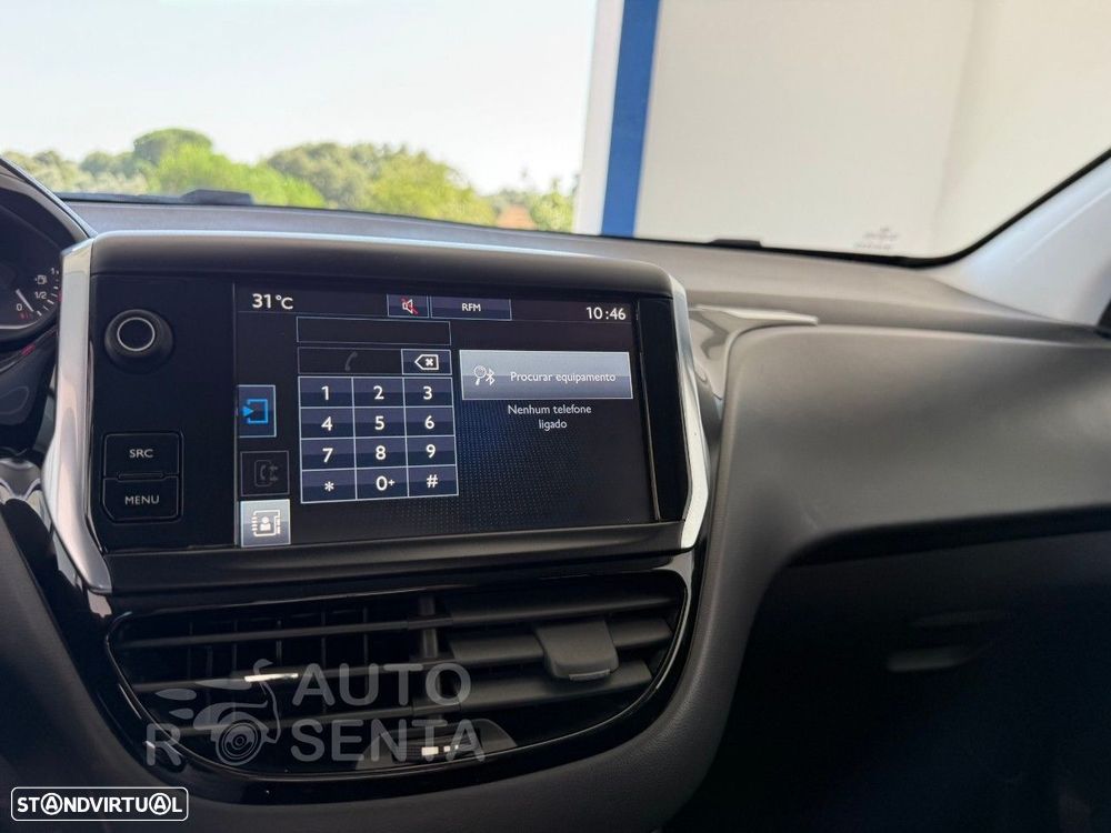 Peugeot 208 1.2 PureTech Allure - 16