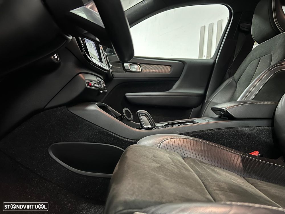 Volvo C40 - 31