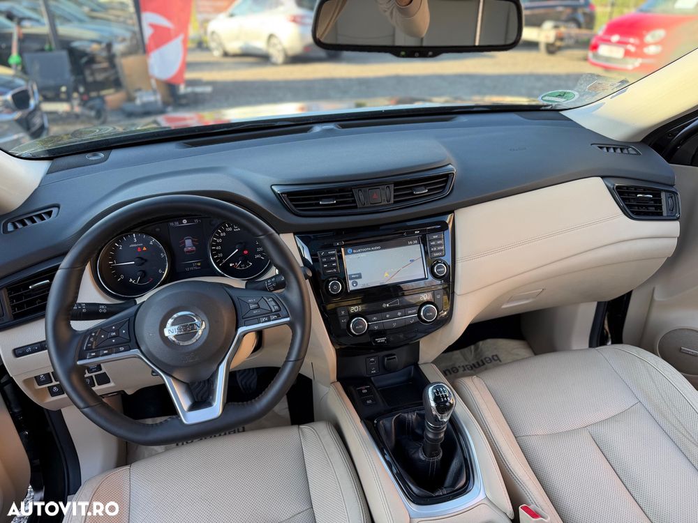 Nissan X-Trail 2.0 dCi ALL-MODE 4x4i Tekna - 28