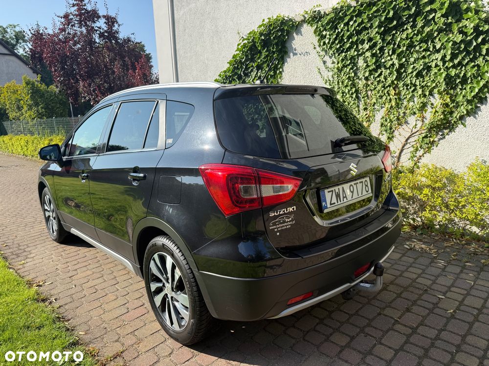 Suzuki SX4 S-Cross 1.4 T Premium - 4