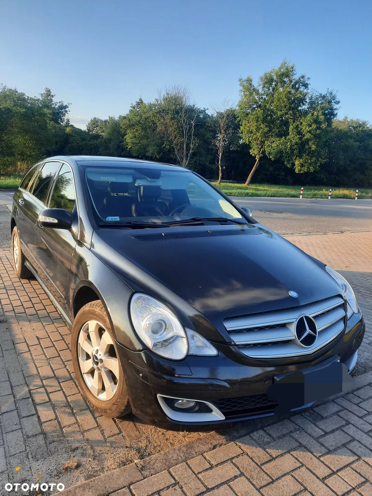 Mercedes-Benz Klasa R - 1