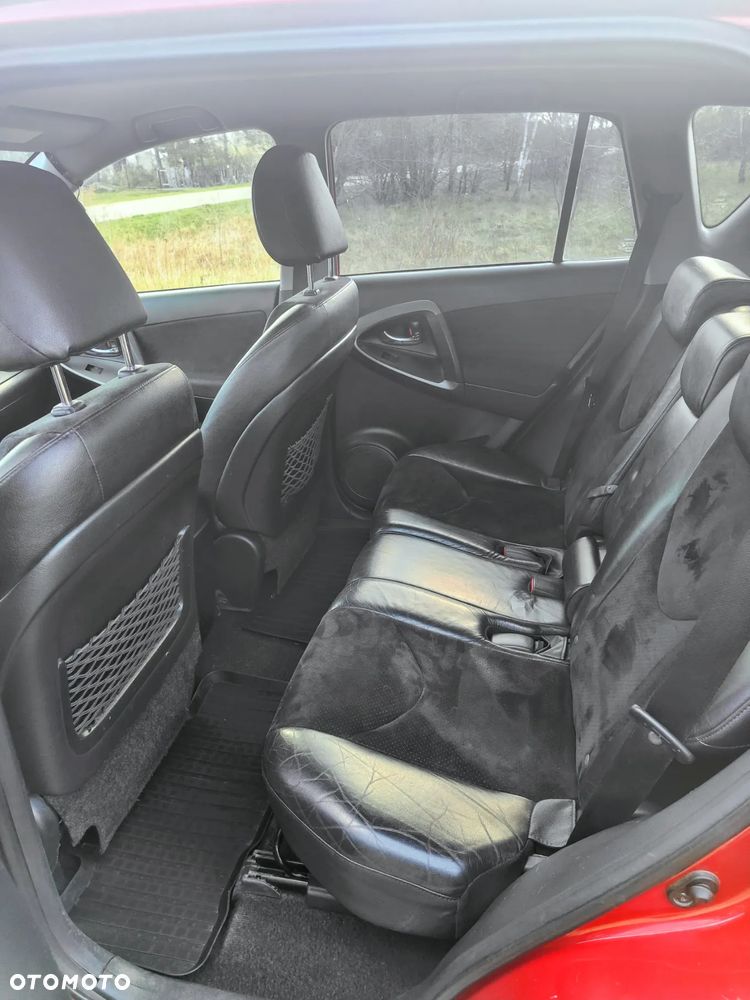 Toyota RAV4 2.0 VVT-i Premium - 3
