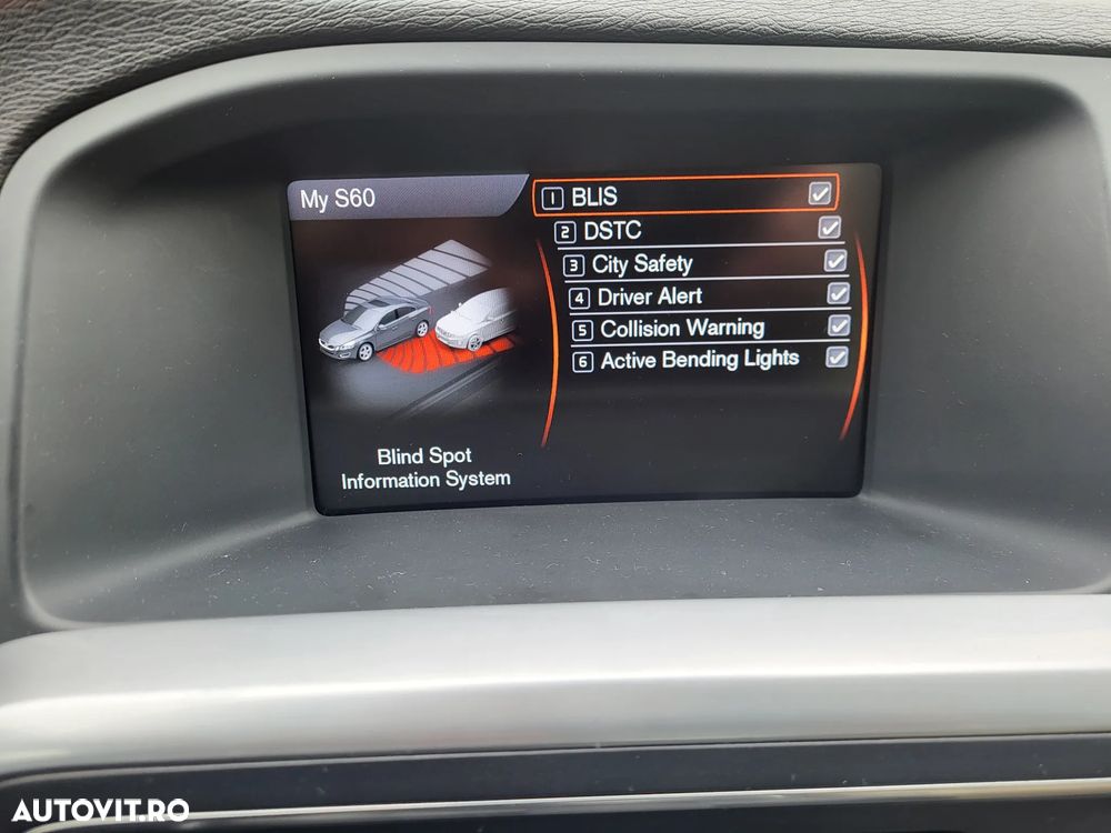 Volvo S60 D2 Powershift Momentum - 19