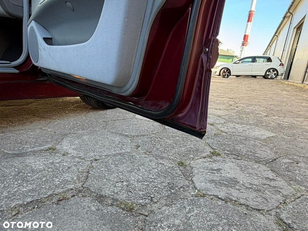 Mercedes-Benz Klasa E - 32