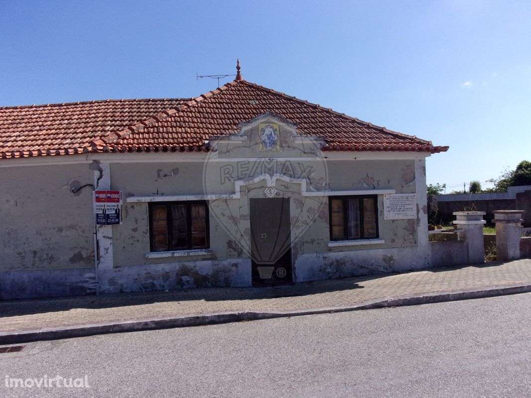 Moradia T4 para venda - Grande imagem: 2/13