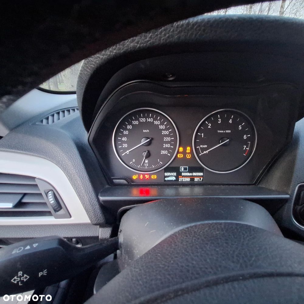 BMW Seria 1 116i - 6