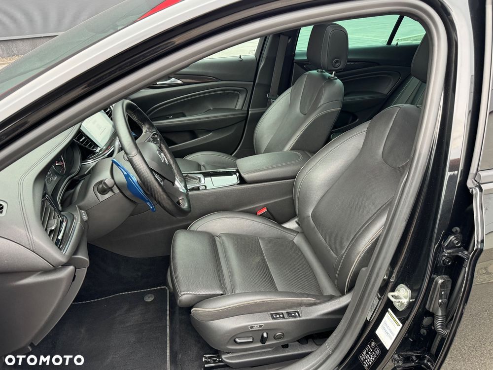 Opel Insignia 2.0 T 4x4 GSi S&S - 6