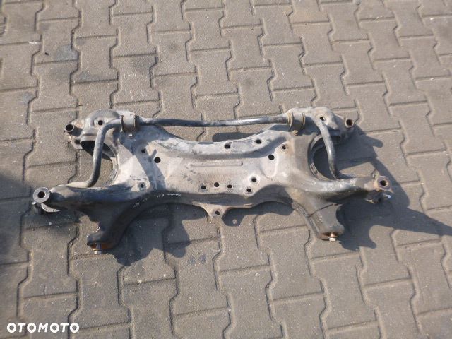 SANKI PRZÓD PRZEDNIE TOYOTA COROLLA E12 01- - 13