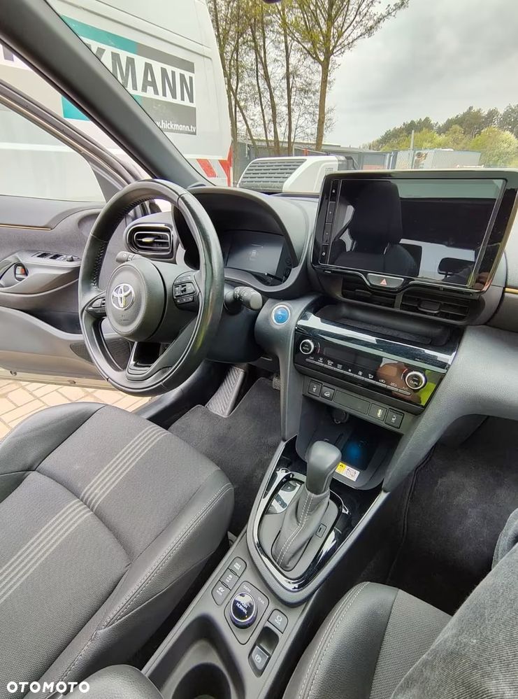 Toyota Yaris Cross Hybrid 1.5 Executive 4x4 - 11