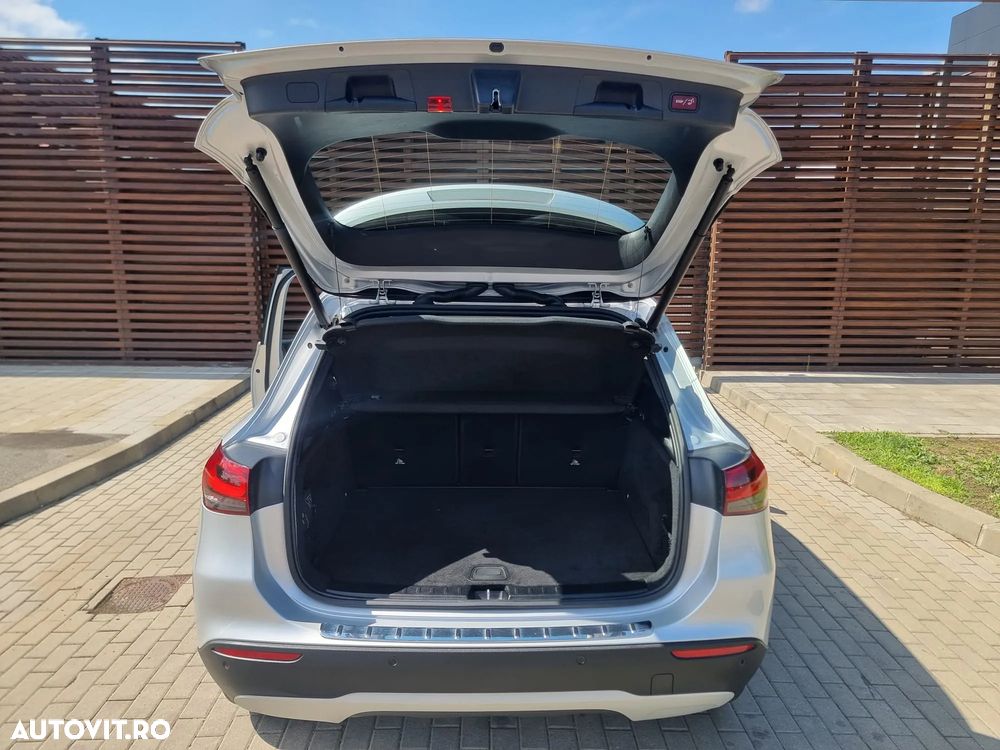 Mercedes-Benz GLA 200 d 8G-DCT Style - 23