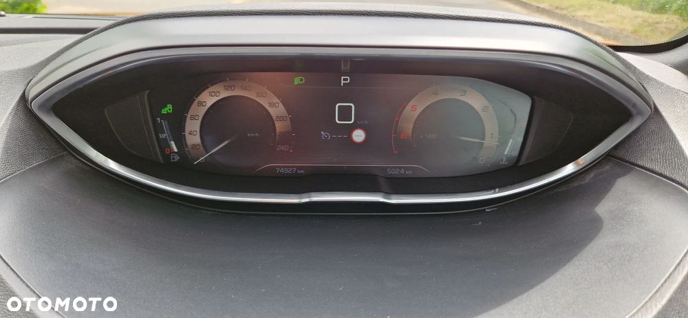 Peugeot 3008 - 25