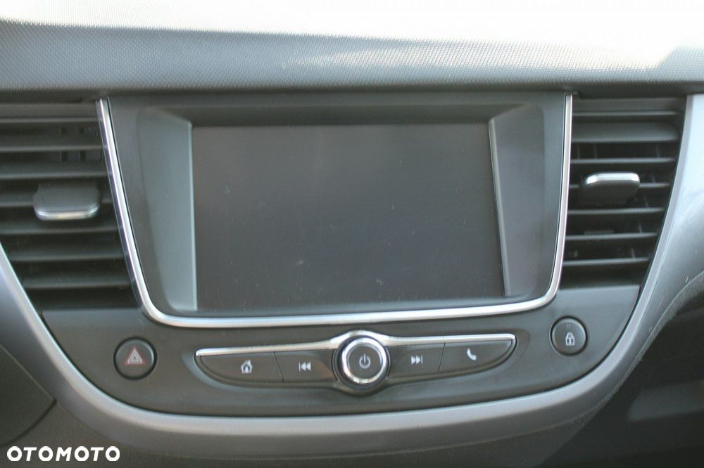 Opel Crossland X - 25