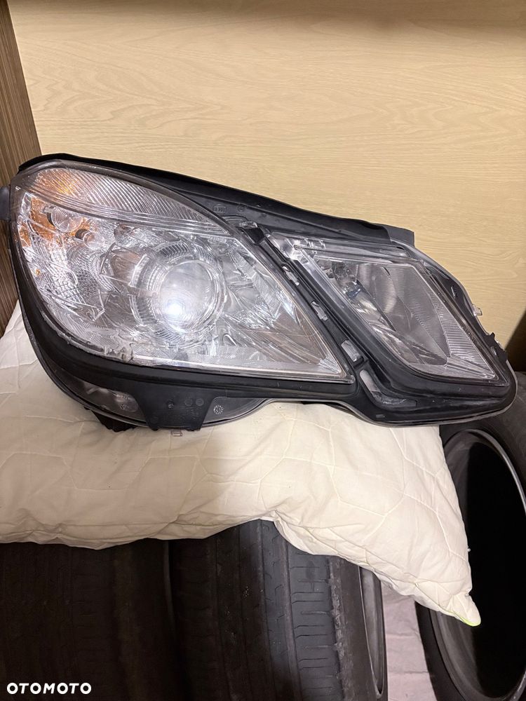 Mercedes W 212 reflektory lampy - 1