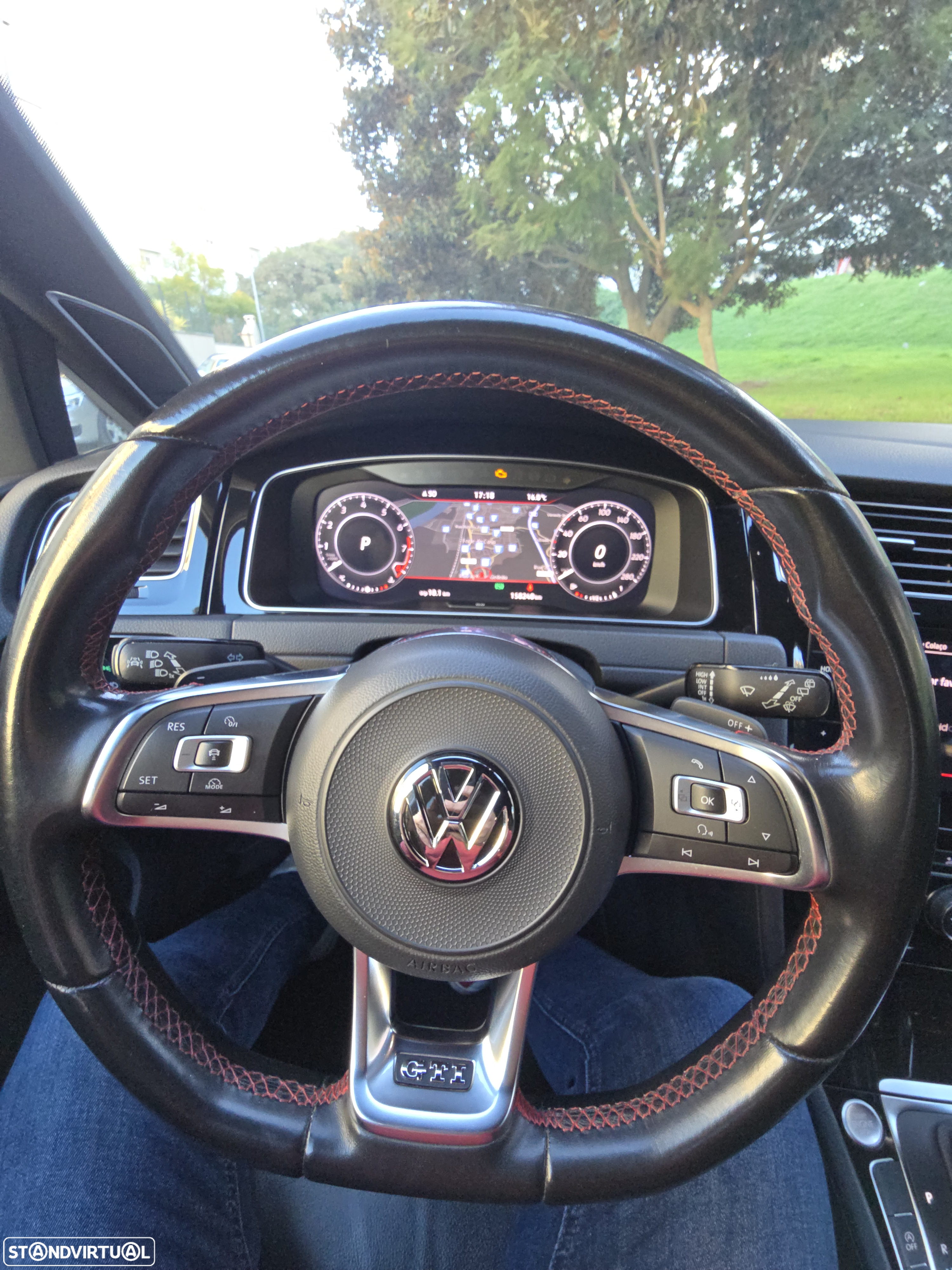 VW Golf 2.0 TSI GTI DSG Performance - 19