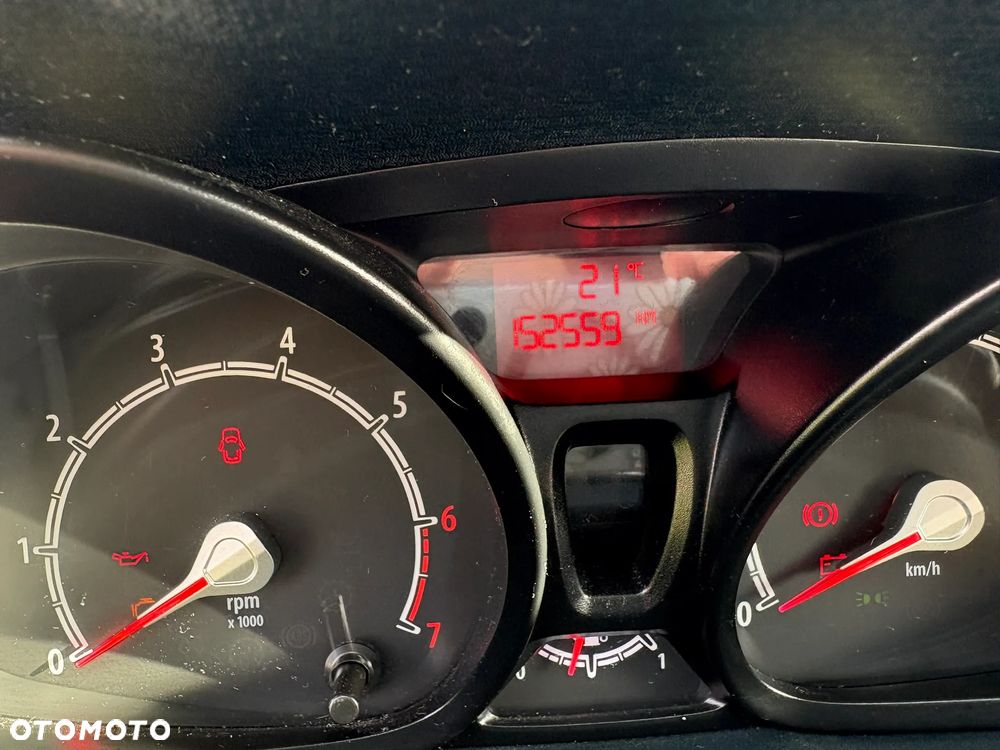 Ford Fiesta 1.25 Trend EU5 - 12