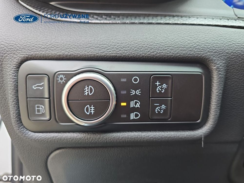 Ford Explorer - 29