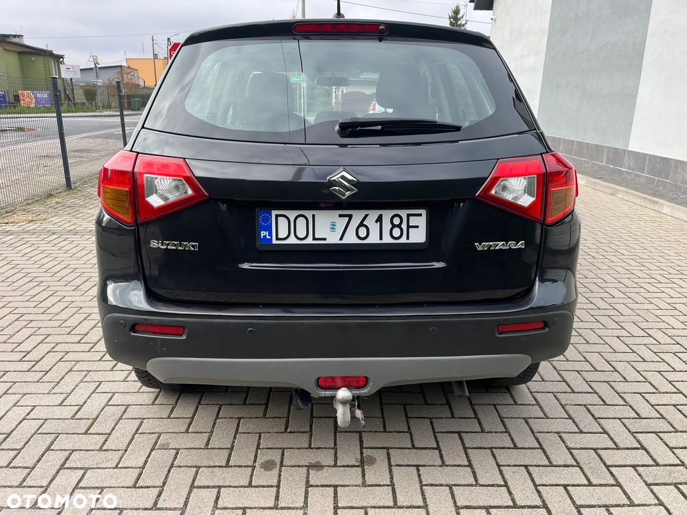 Suzuki Vitara 1.6 Comfort 2WD - 6