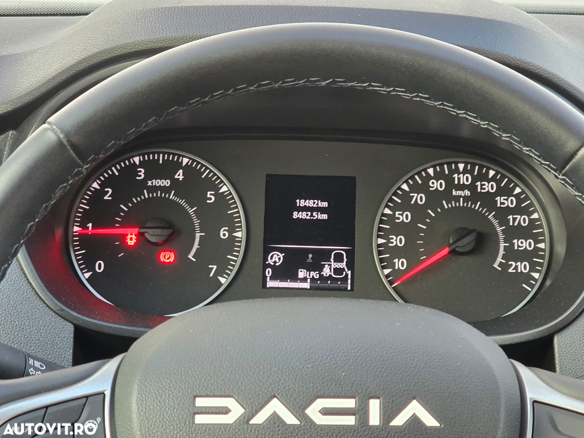 Dacia Duster ECO-G 100 Journey+ - 8