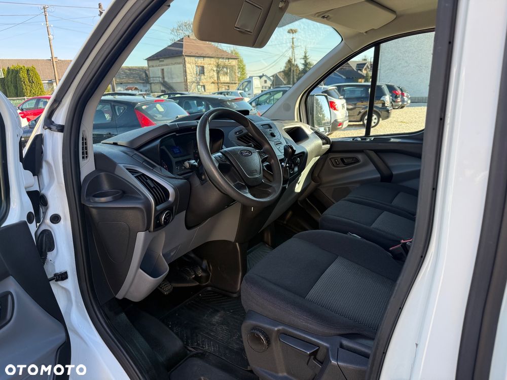 Ford TRANSIT CUSTOM - 10