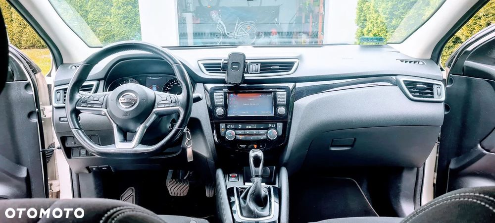 Nissan Qashqai 1.6 DCi Xtronic N-Connecta - 16