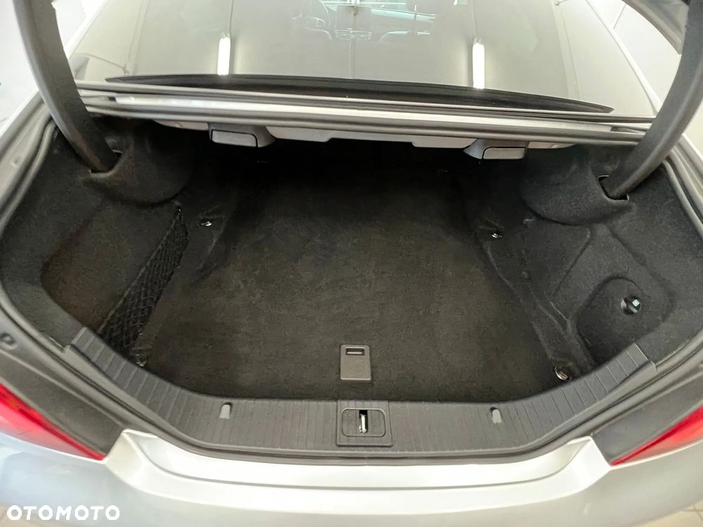Mercedes-Benz CLS 350 d 4-Matic - 24