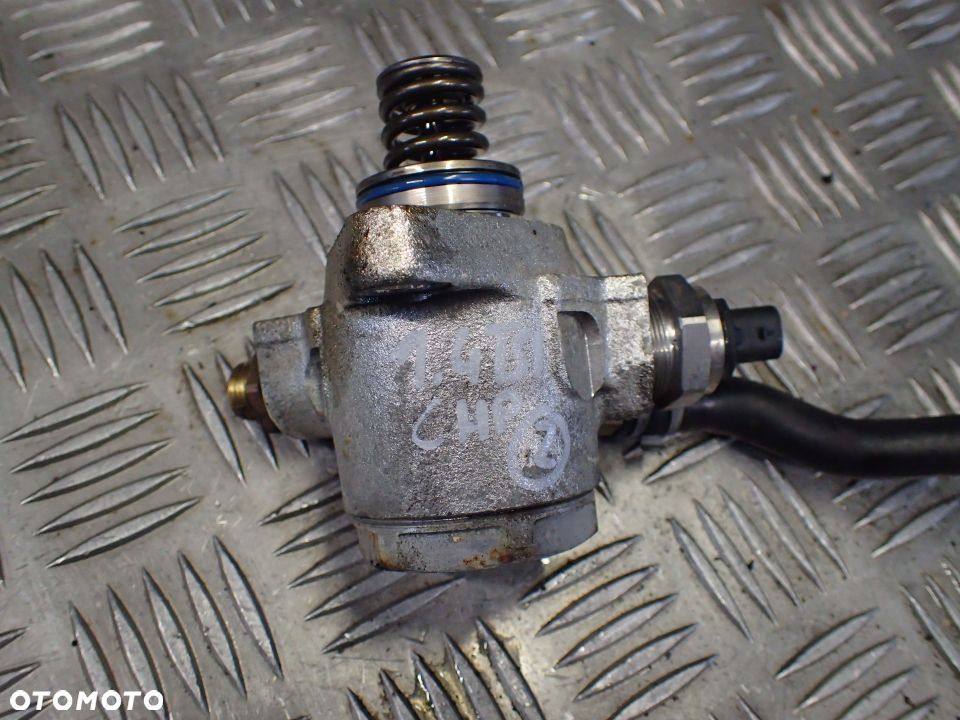 POMPA PALIWA 1,4 TSI CHP RADOM