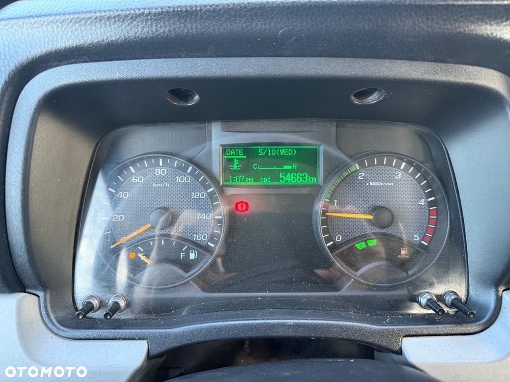 Mitsubishi Canter - 12