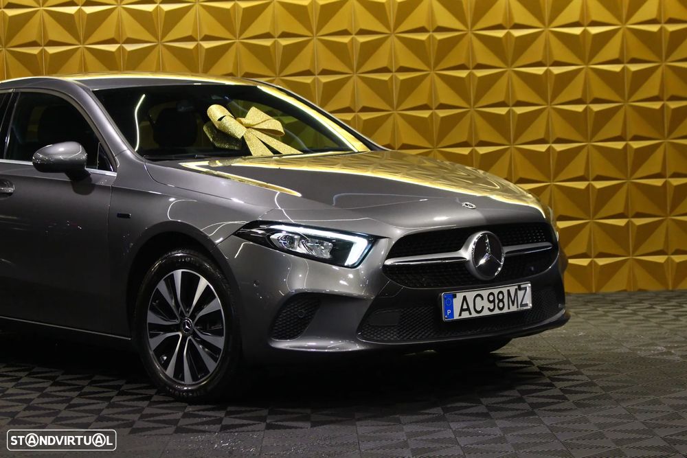 Mercedes-Benz A 250 - 9