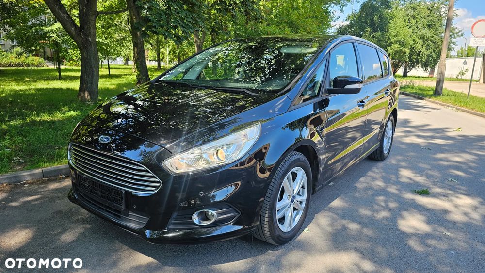 Ford S-Max - 25