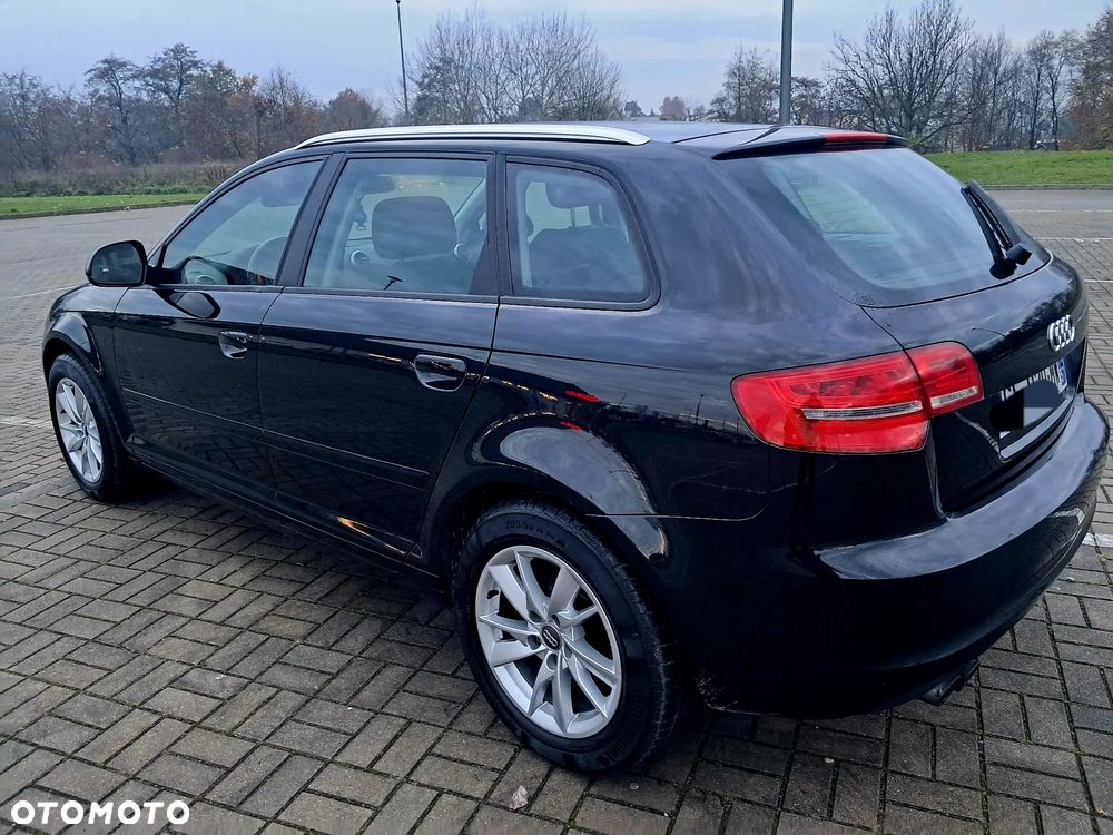 Audi A3 Sportback 2.0 TDI DPF Ambition - 9