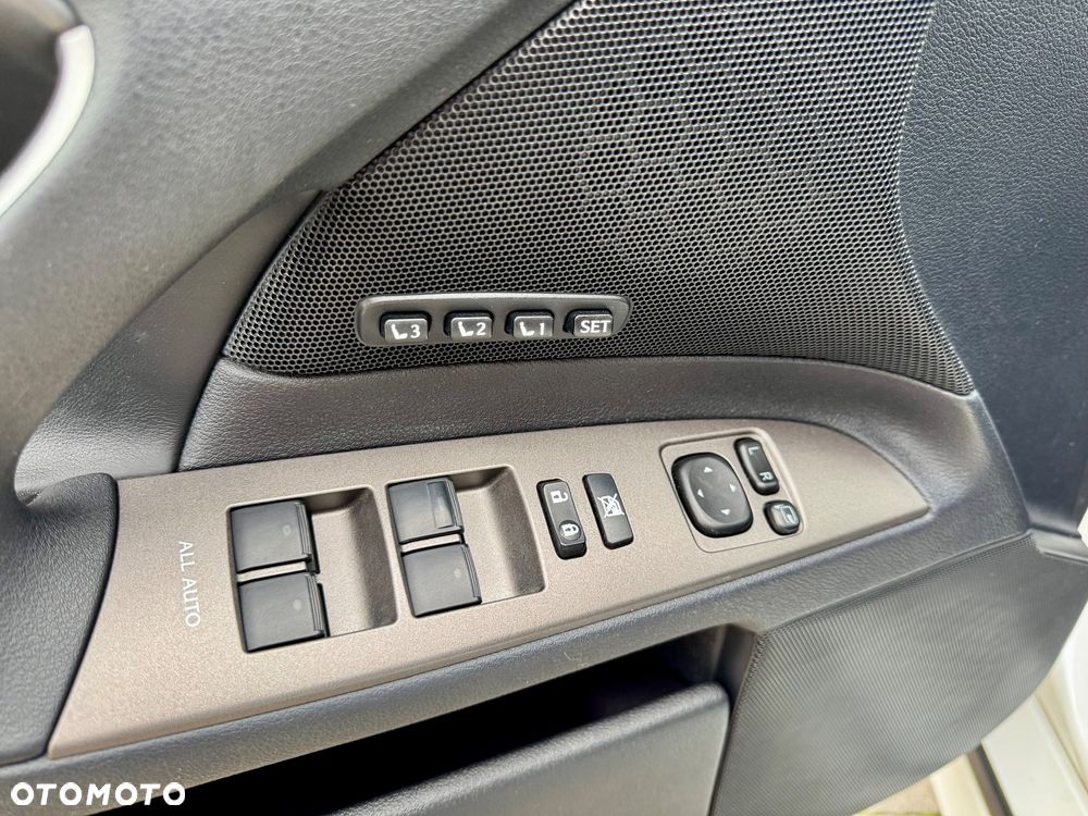 Lexus IS 250 Sport - 13