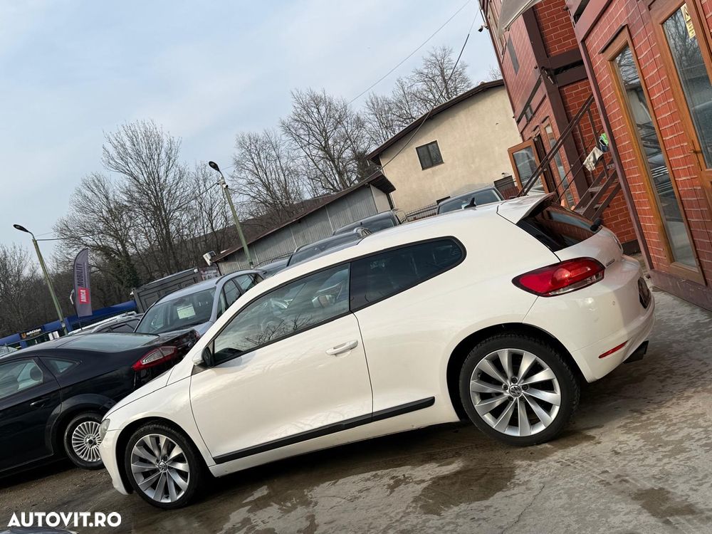 Volkswagen Scirocco 1.4 TSI DSG - 37