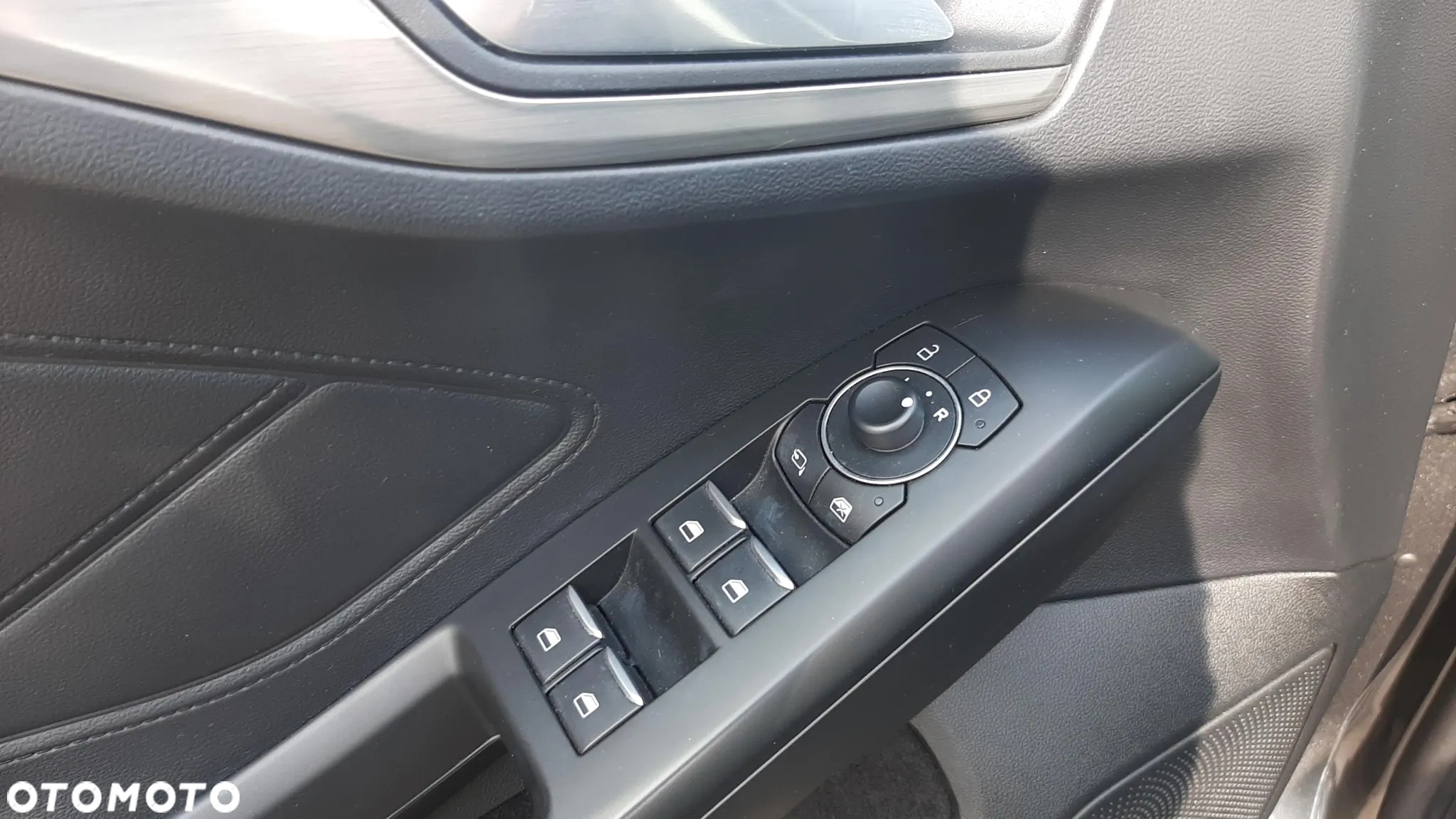 Ford Focus 1.5 EcoBlue SCR Titanium - 12