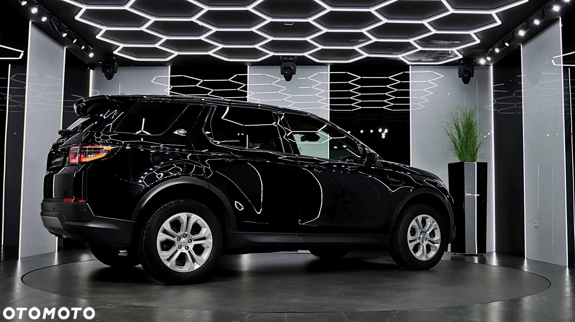 Land Rover Discovery Sport TD4 Dynamic - 10