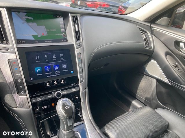 Infiniti Q50 2.0t Sport Tech EU6 - 15