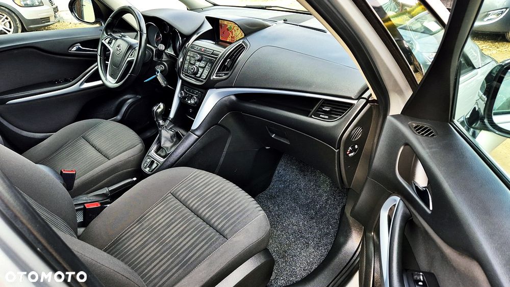 Opel Zafira 1.4 T Cosmo - 38