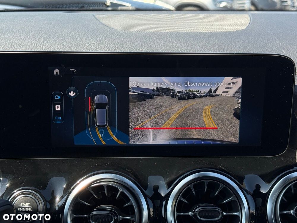 Mercedes-Benz GLA 200 d AMG Line - 23