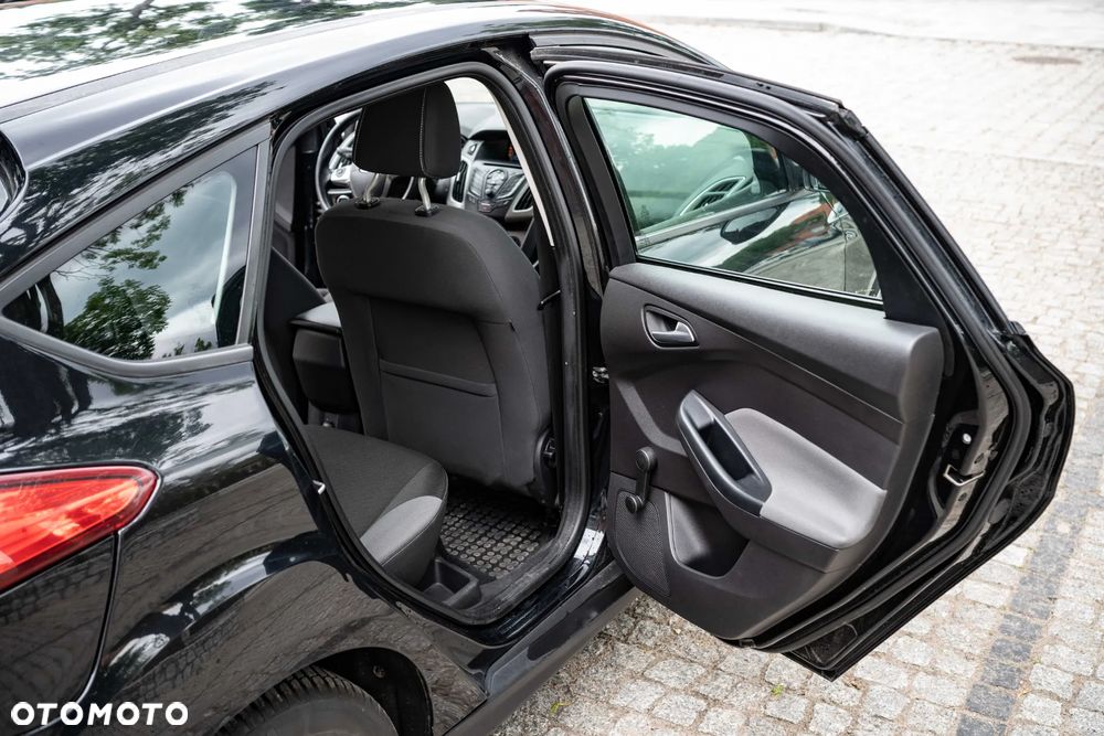 Ford Focus - 19