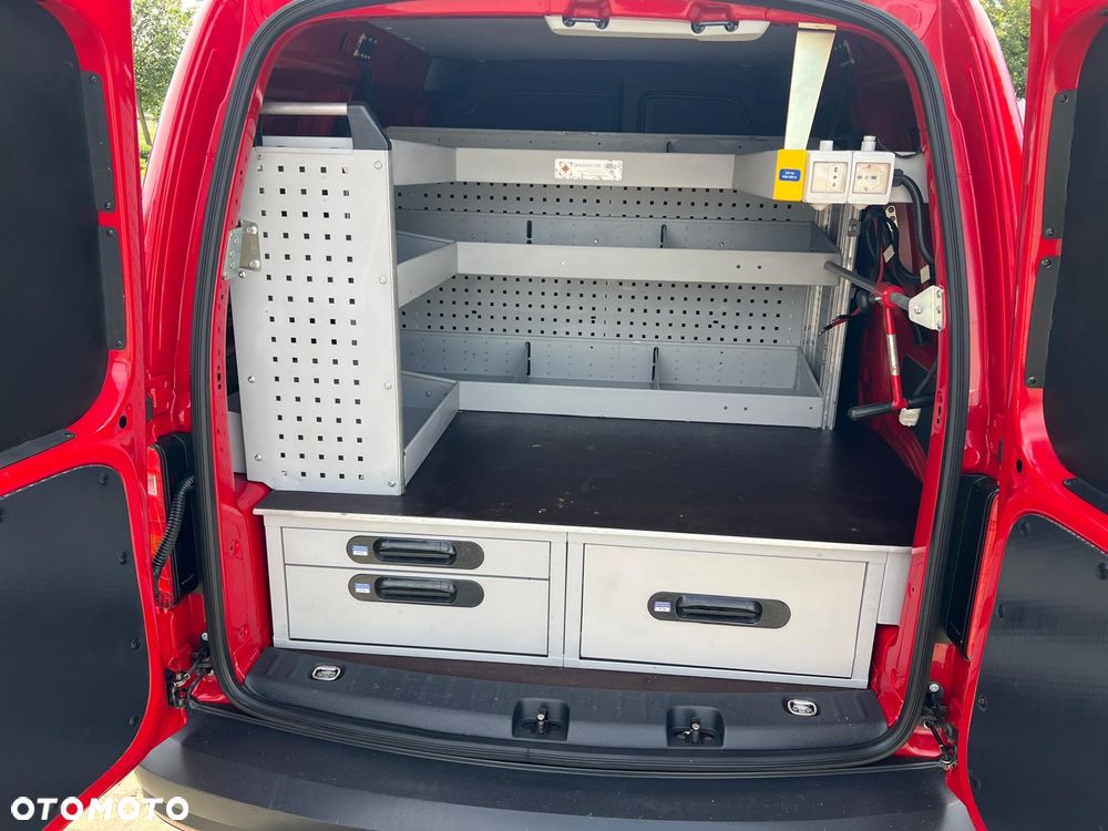 Volkswagen CADDY 2,0 TDI 122KM 4MOTION 4x4 ZABUDOWA WARSZTATOWA BAGAŻNIK DACHOWY - 23