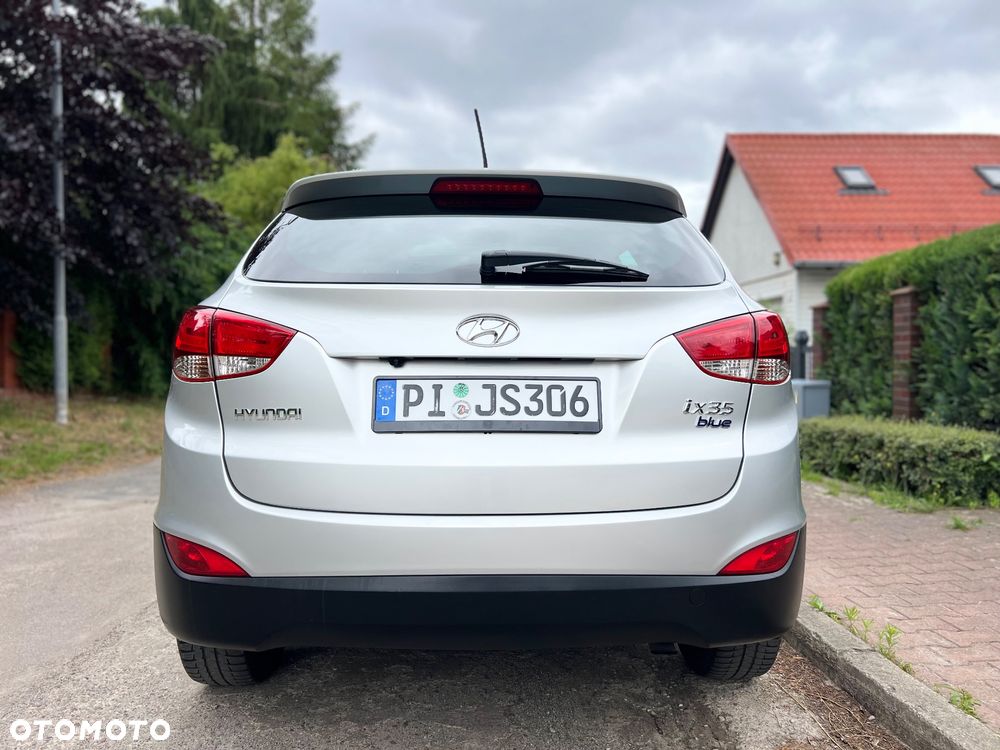 Hyundai ix35 blue 1.6 2WD Finale Gold - 17