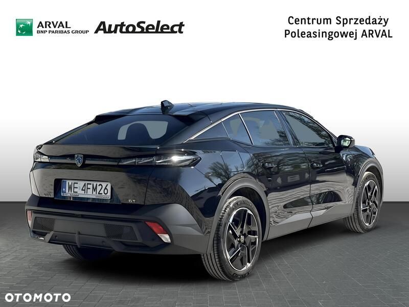 Peugeot 408 - 9