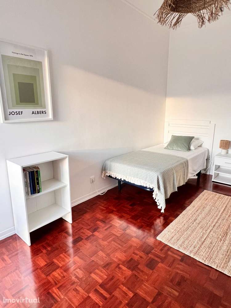 Quarto - localizado em Olivais Lisbon - Grande imagem: 3/14