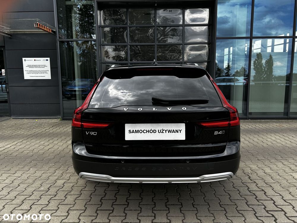 Volvo V90 Cross Country - 7