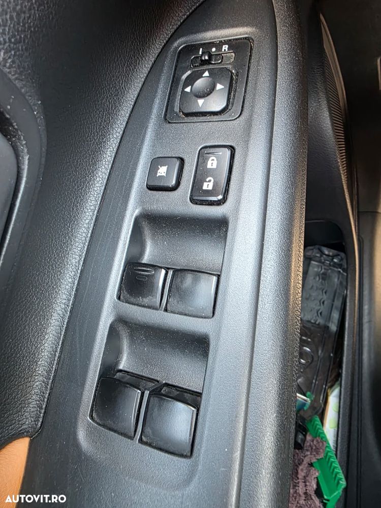 Mitsubishi Outlander 2.2L DI-D AS&G 6MT 4WD Invite+ A02 - 18